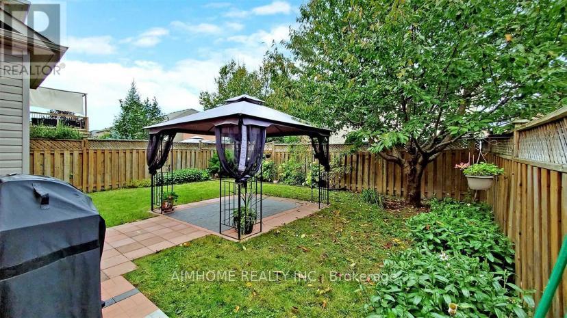 142 Alfred Smith Way, Newmarket, Ontario  L3X 3B9 - Photo 38 - N12771980