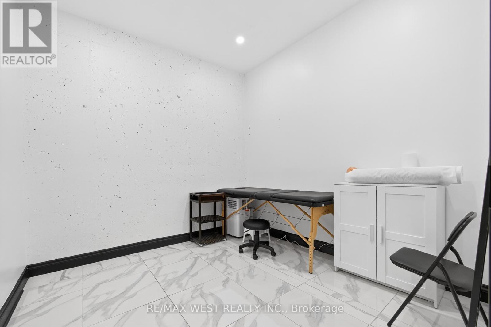 7 - 2396 Major Mackenzie Drive W, Vaughan, Ontario  L6A 4Y1 - Photo 31 - N12772016