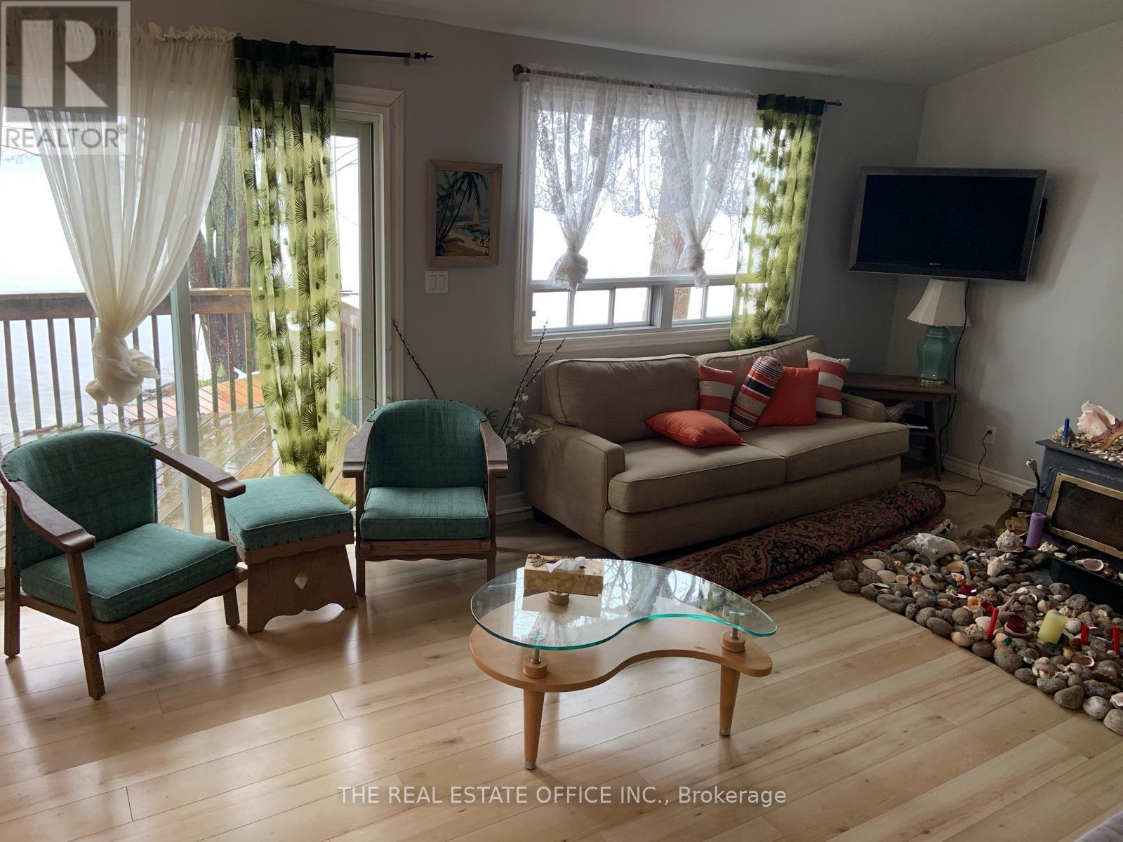 100 Alsops Beach Road N, Brock, Ontario  L0K 1A0 - Photo 3 - N12772038