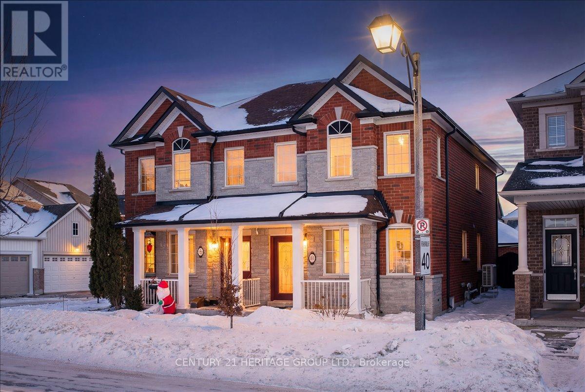 31 Kalvinster Drive, Markham, Ontario  L6B 0A7 - Photo 2 - N12772088