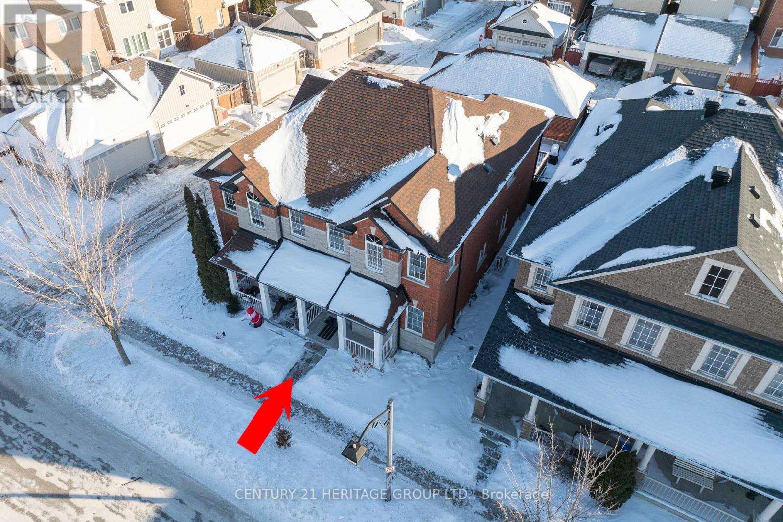 31 Kalvinster Drive, Markham, Ontario  L6B 0A7 - Photo 3 - N12772088