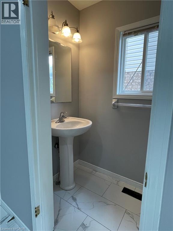 189 Sims Estate Drive, Kitchener, Ontario  N2A 0A6 - Photo 4 - 40803942