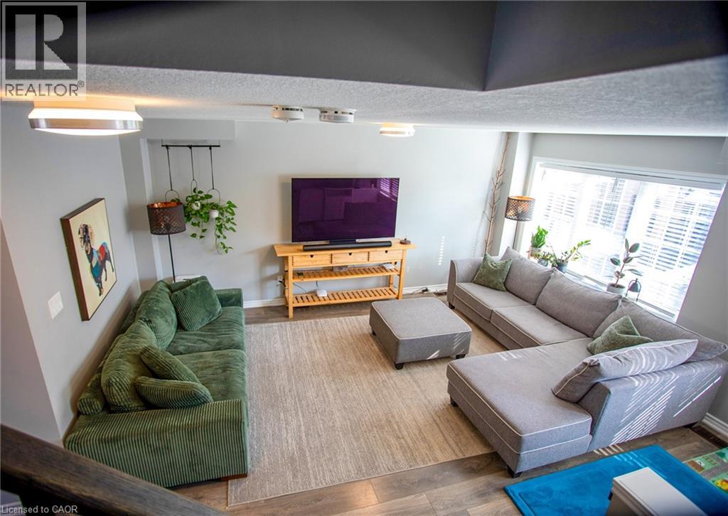 18 England Terrace, Stoney Creek, Ontario  L8J 0G4 - Photo 12 - 40802555