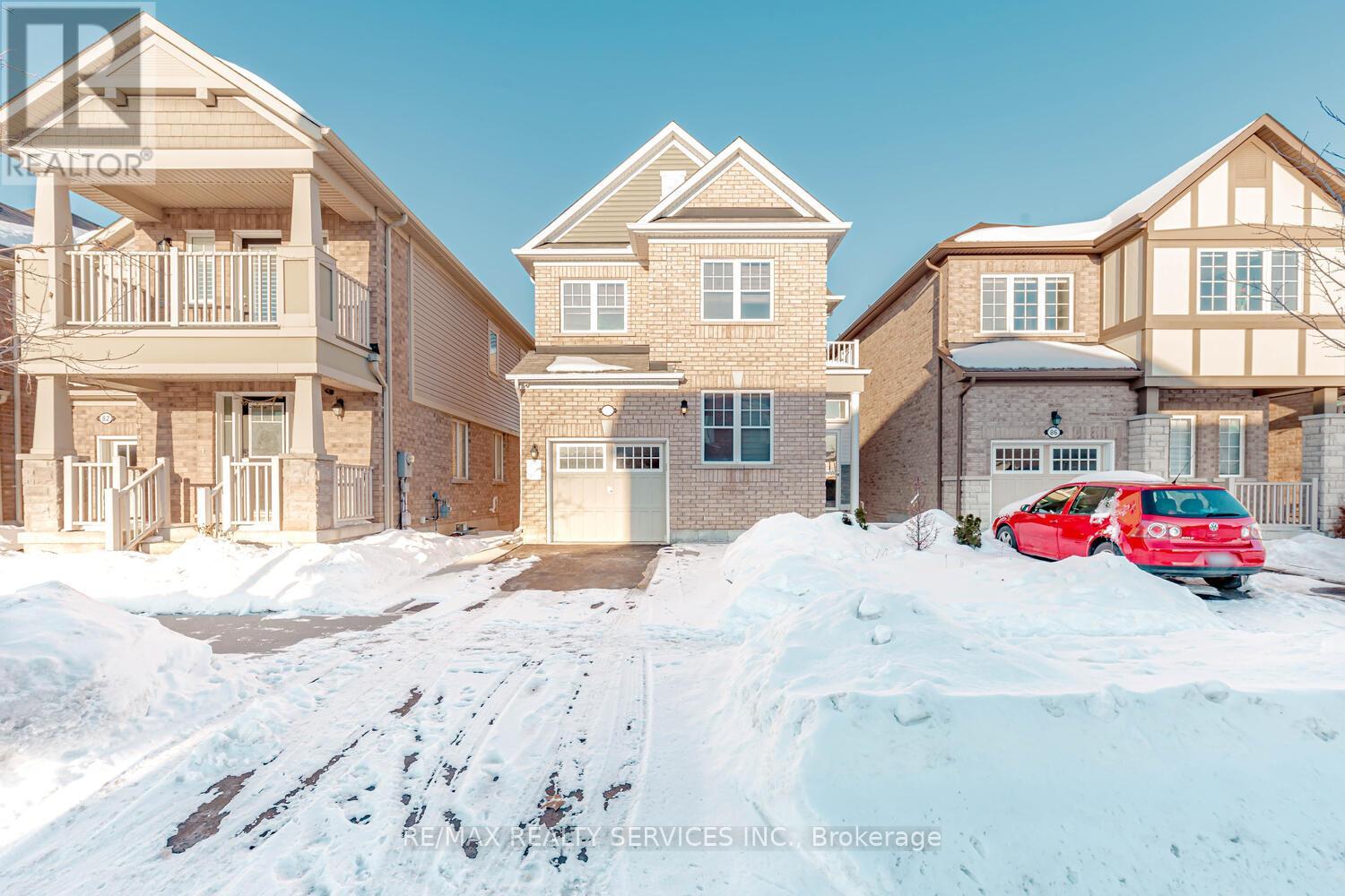84 TYSONVILLE CIRCLE, Brampton, Ontario