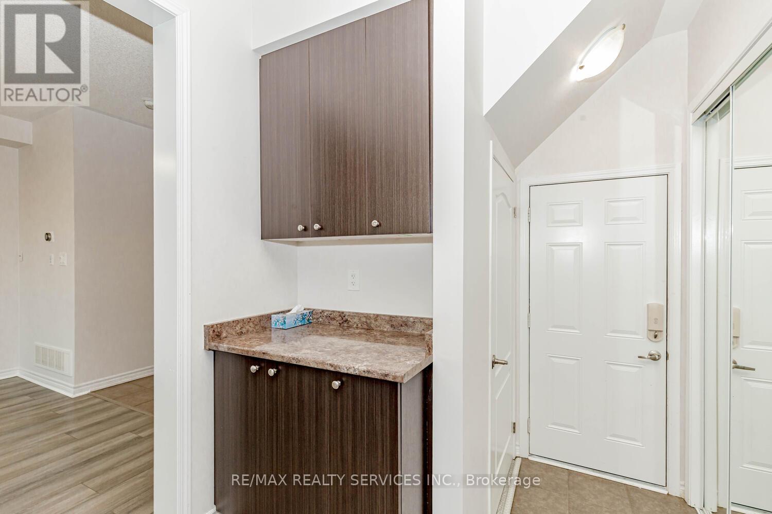 84 Tysonville Circle, Brampton (Northwest Brampton), Ontario  L7A 4B5 - Photo 20 - W12771988