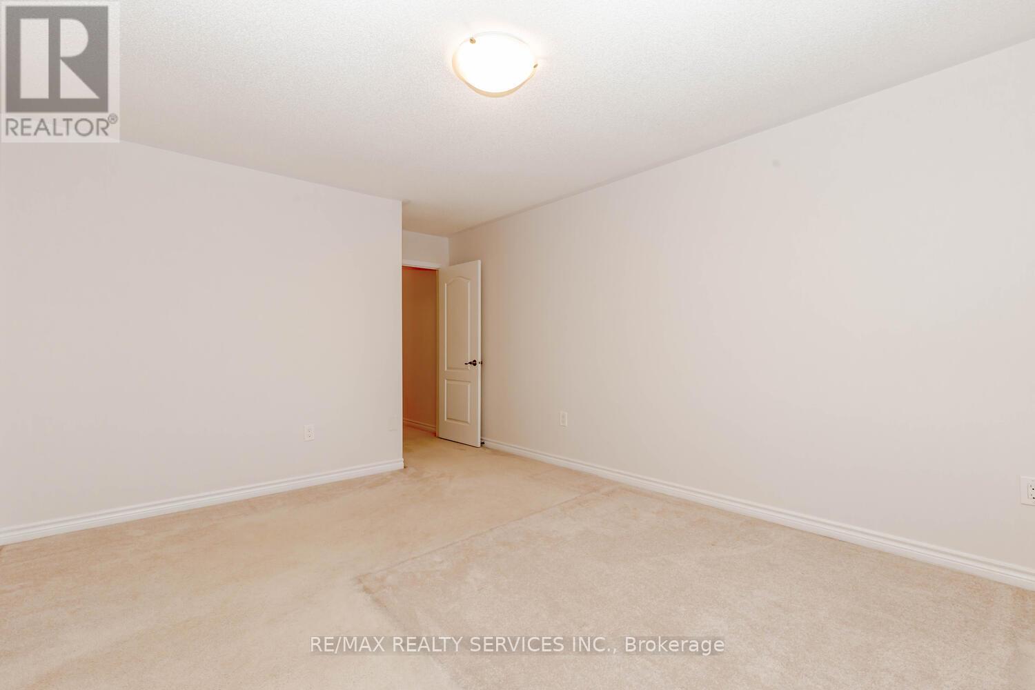 84 Tysonville Circle, Brampton (Northwest Brampton), Ontario  L7A 4B5 - Photo 30 - W12771988