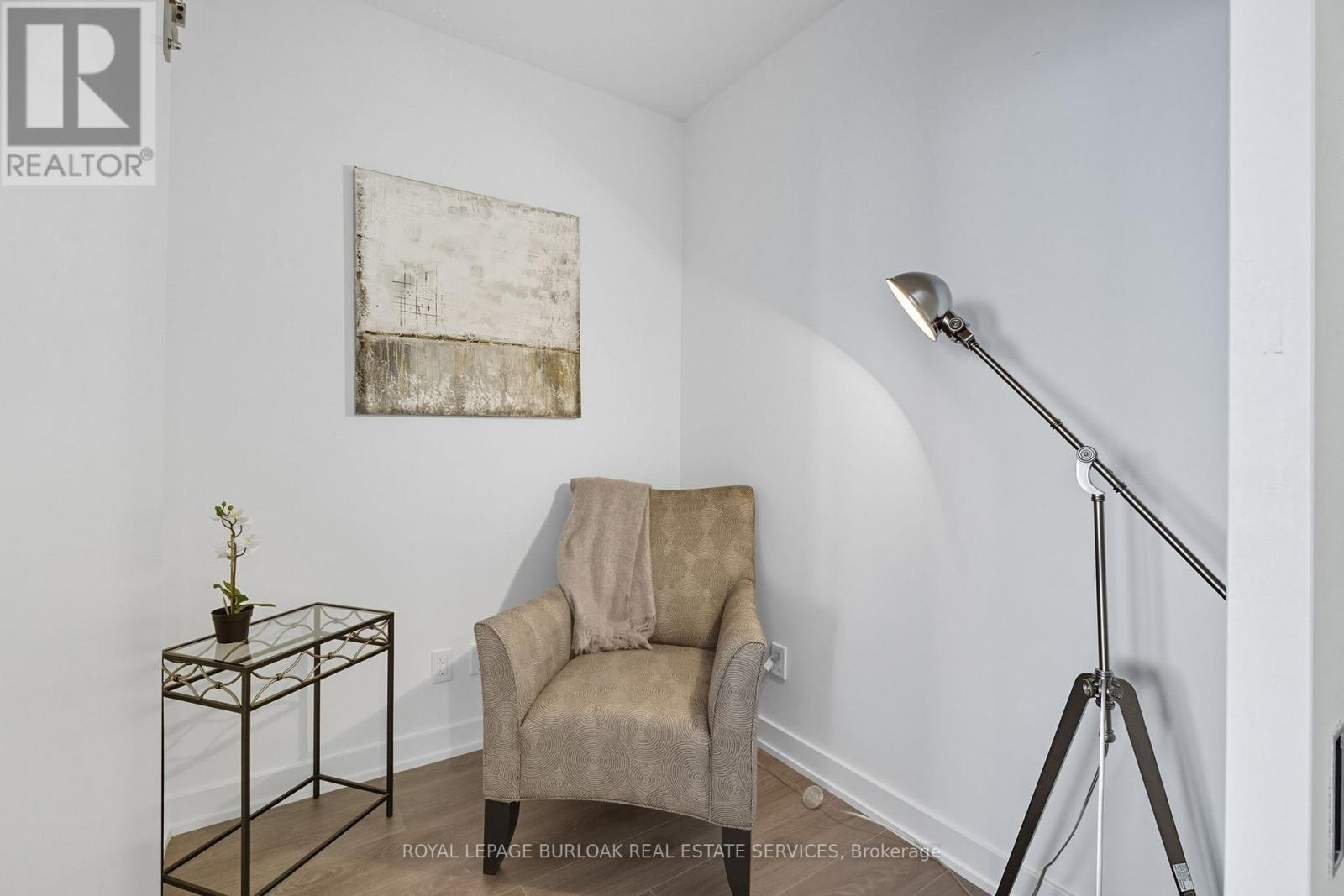 1805 - 370 Martha Street, Burlington, Ontario  L7R 0G9 - Photo 18 - W12772004