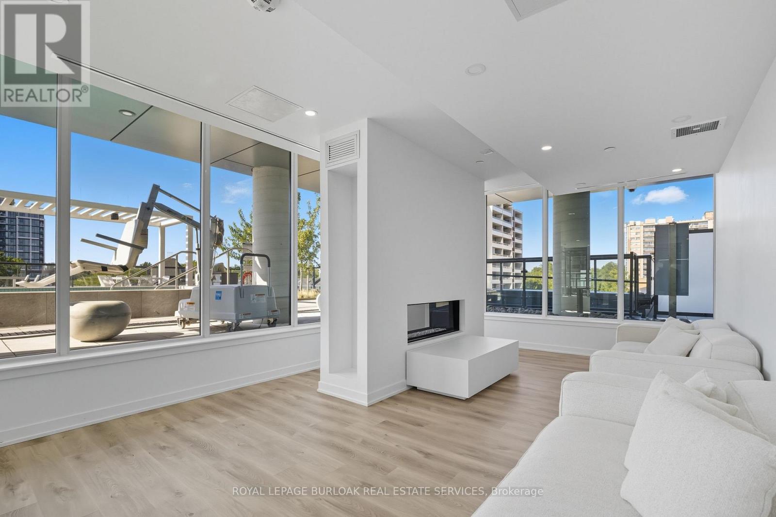 1805 - 370 Martha Street, Burlington, Ontario  L7R 0G9 - Photo 35 - W12772004