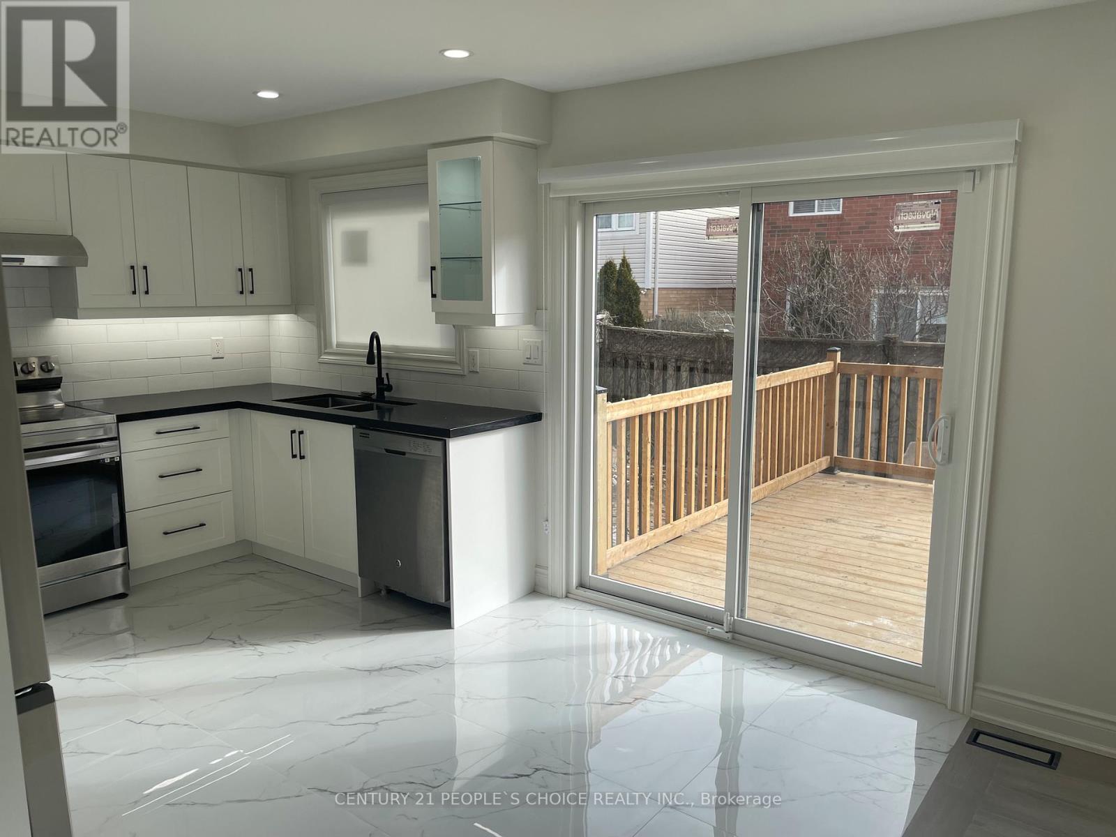 Main - 33 Springhurst Avenue, Brampton, Ontario  L7A 1P6 - Photo 10 - W12772008