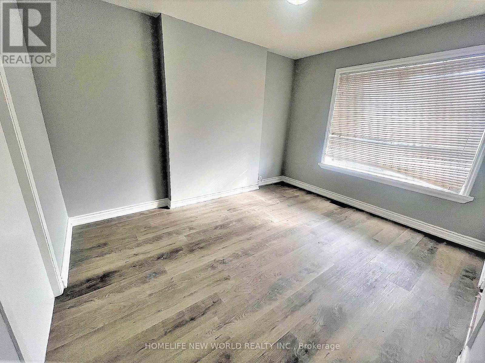 Main - 2 Thornton Avenue, Toronto, Ontario  M6E 2C9 - Photo 5 - W12772062