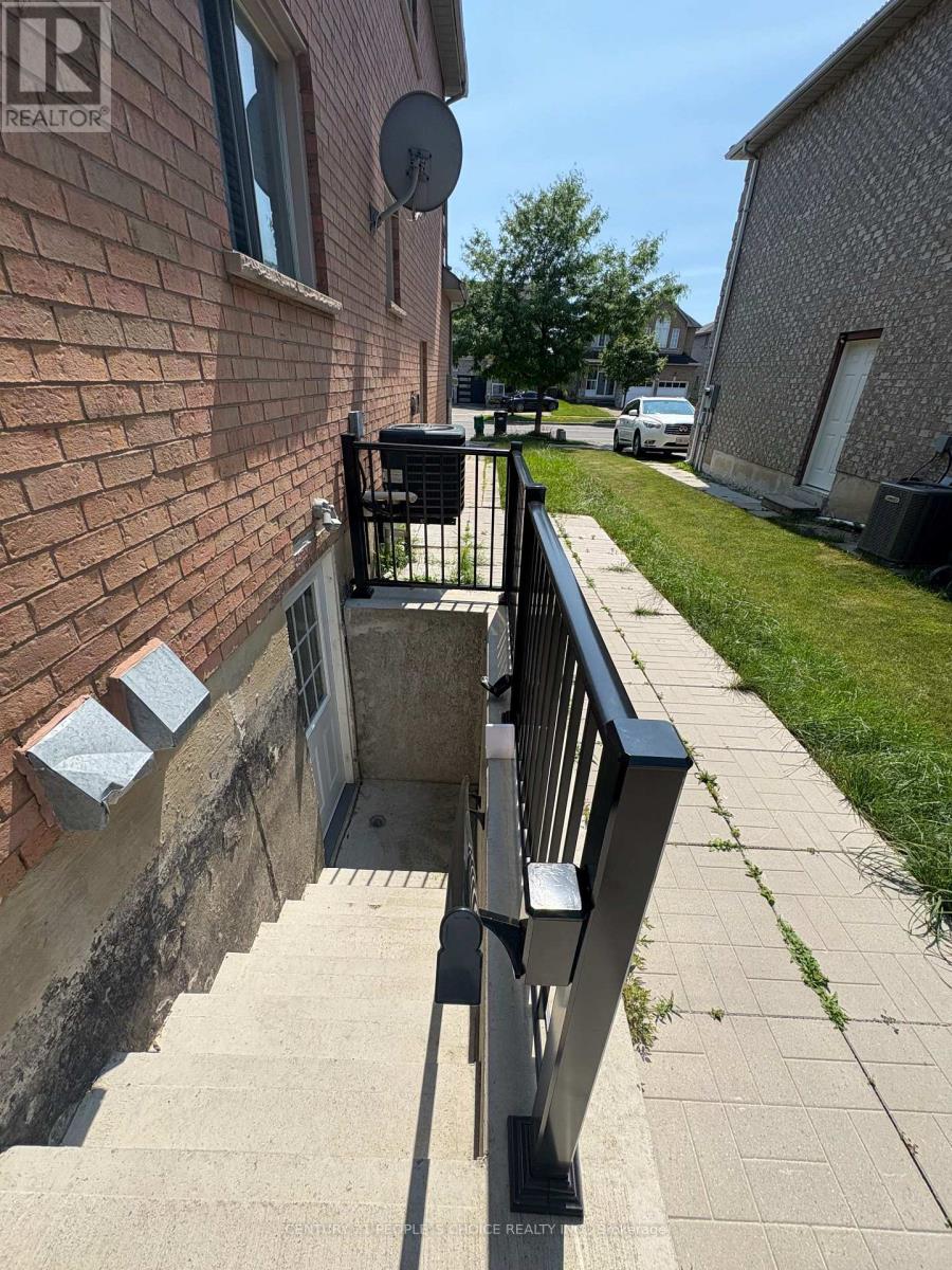 Bsmt - 5965 River Grove Avenue, Mississauga, Ontario  L5M 4Z8 - Photo 3 - W12772096