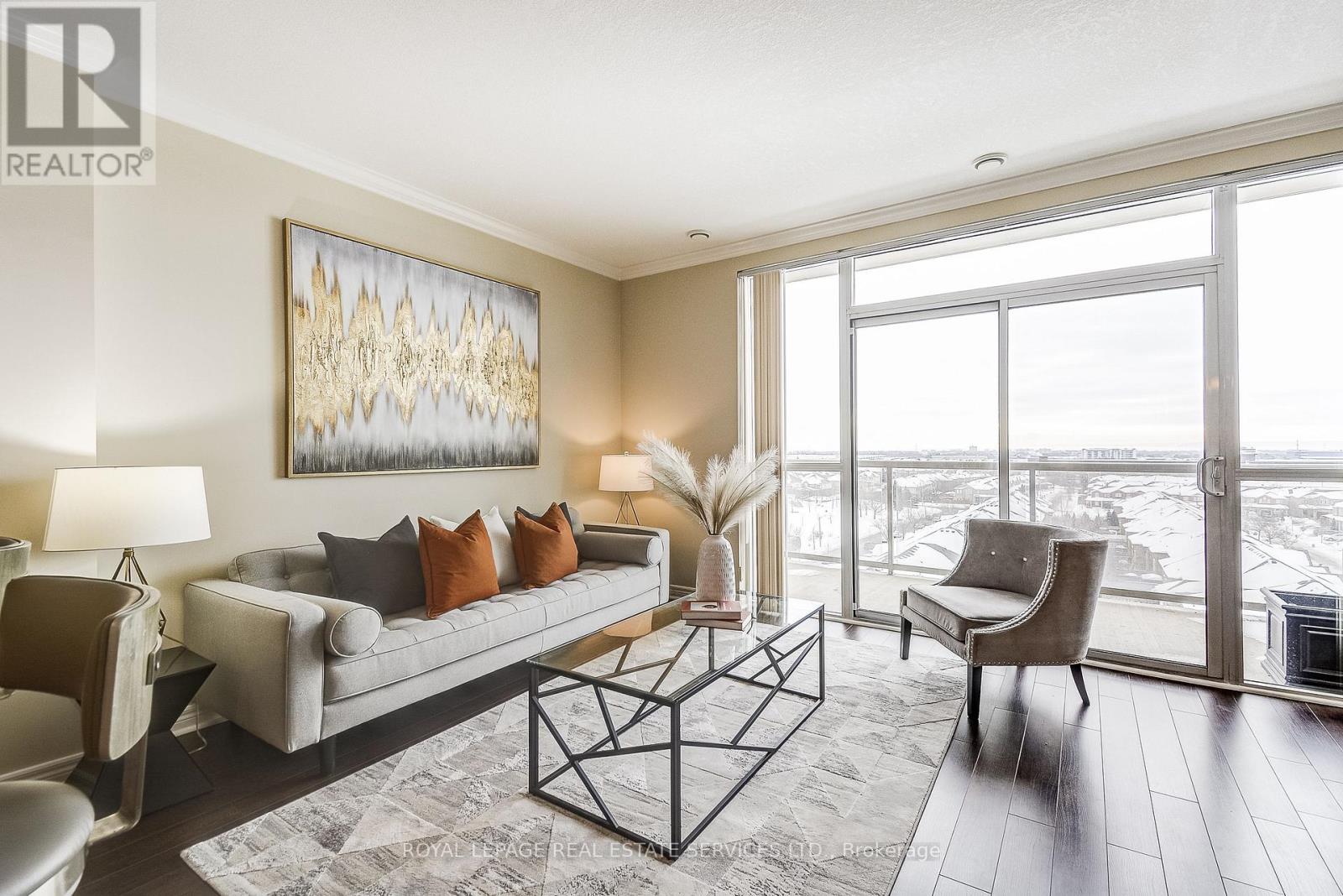 713 - 1998 Ironstone Drive, Burlington, Ontario  L7L 7P7 - Photo 14 - W12772110