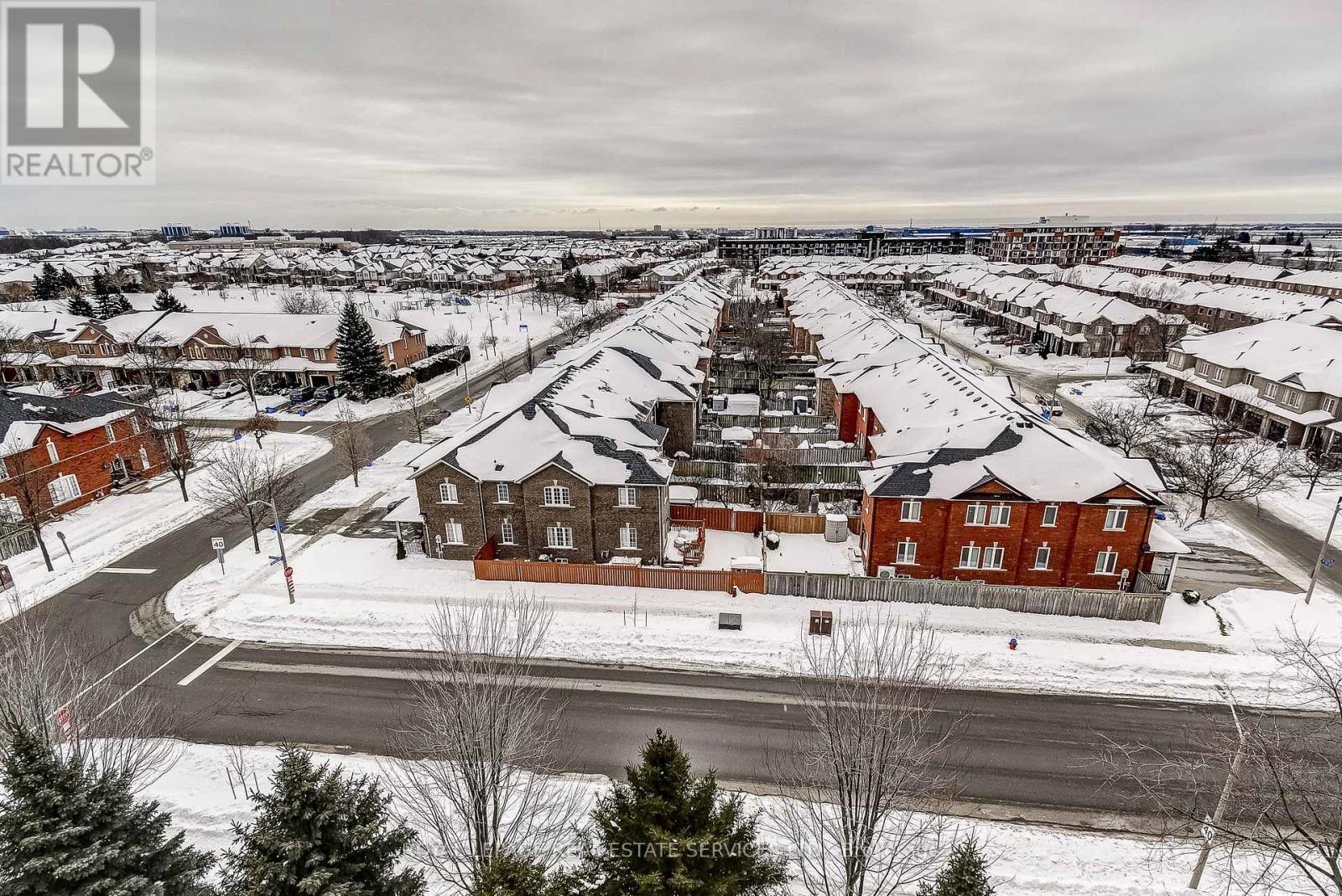 713 - 1998 Ironstone Drive, Burlington, Ontario  L7L 7P7 - Photo 29 - W12772110