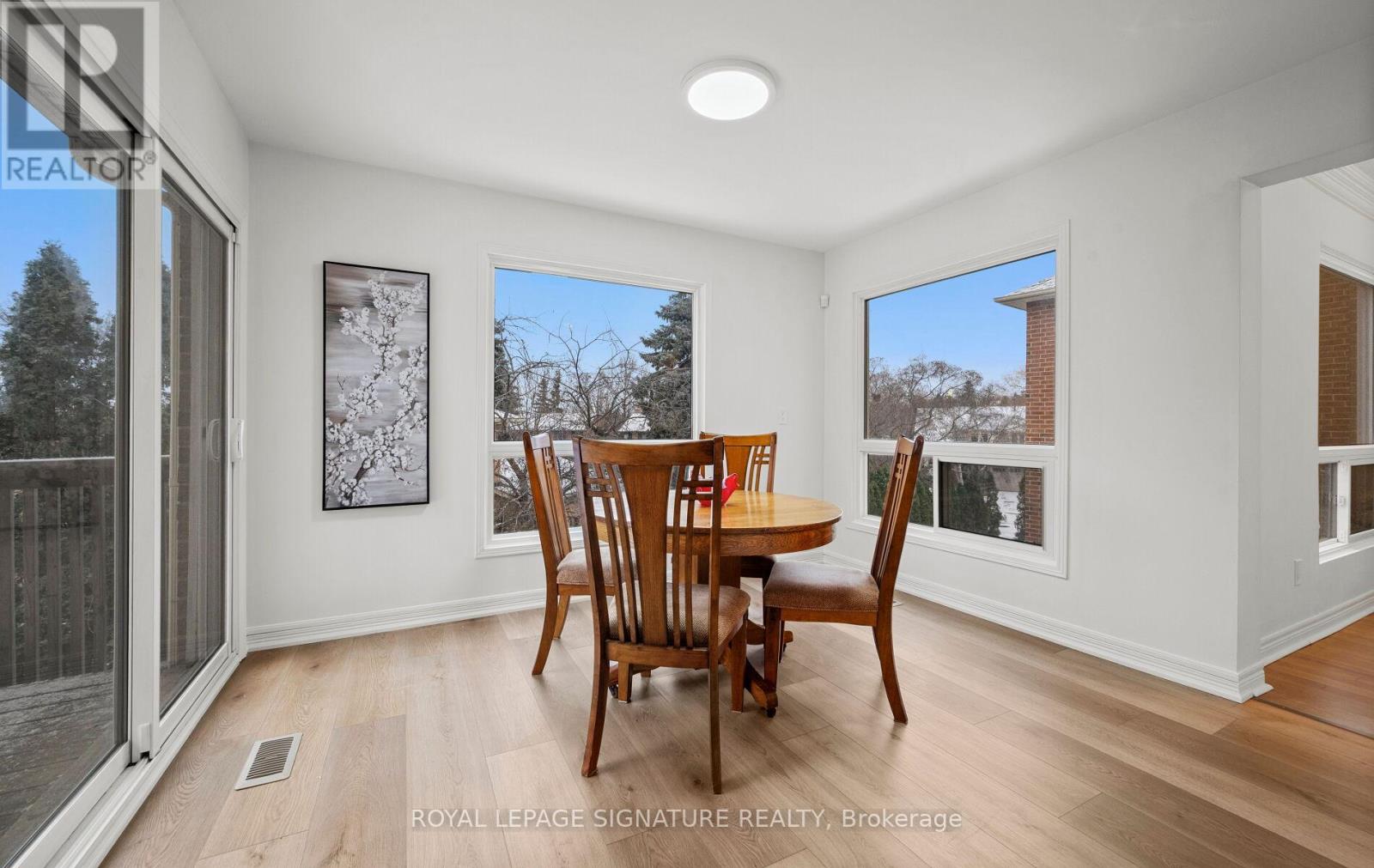 2035 Folkway Drive, Mississauga, Ontario  L5L 3G3 - Photo 17 - W12772112