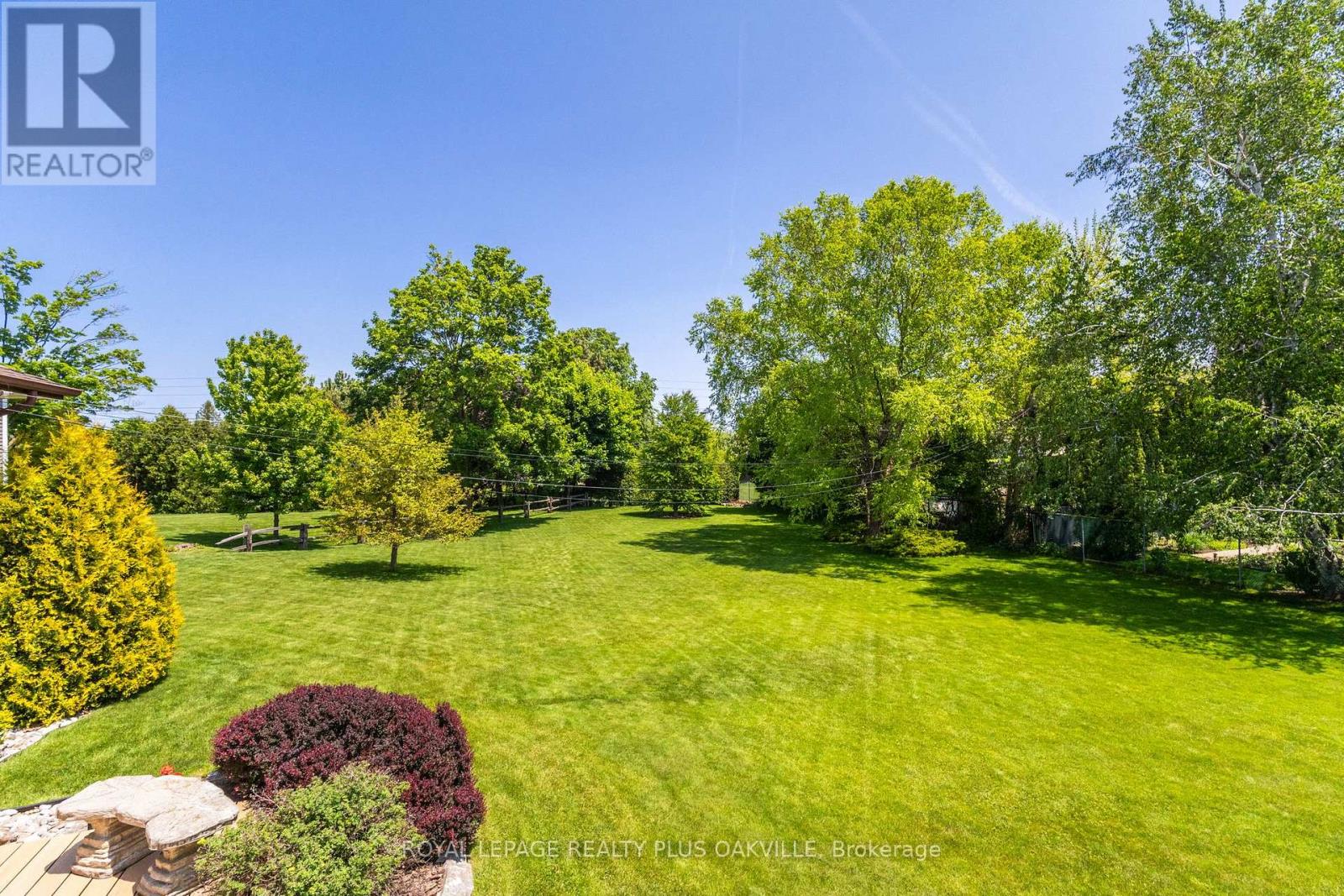 2030 Vickery Drive, Oakville, Ontario  L6L 2J1 - Photo 14 - W12772172