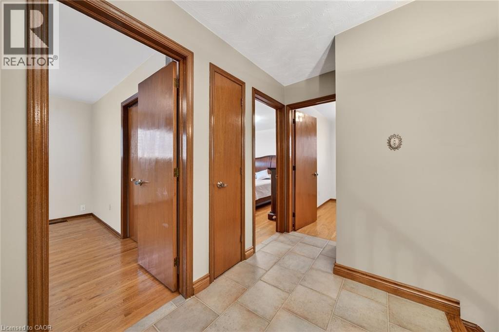 369 Federal Street, Stoney Creek, Ontario  L8E 2B6 - Photo 23 - 40790430