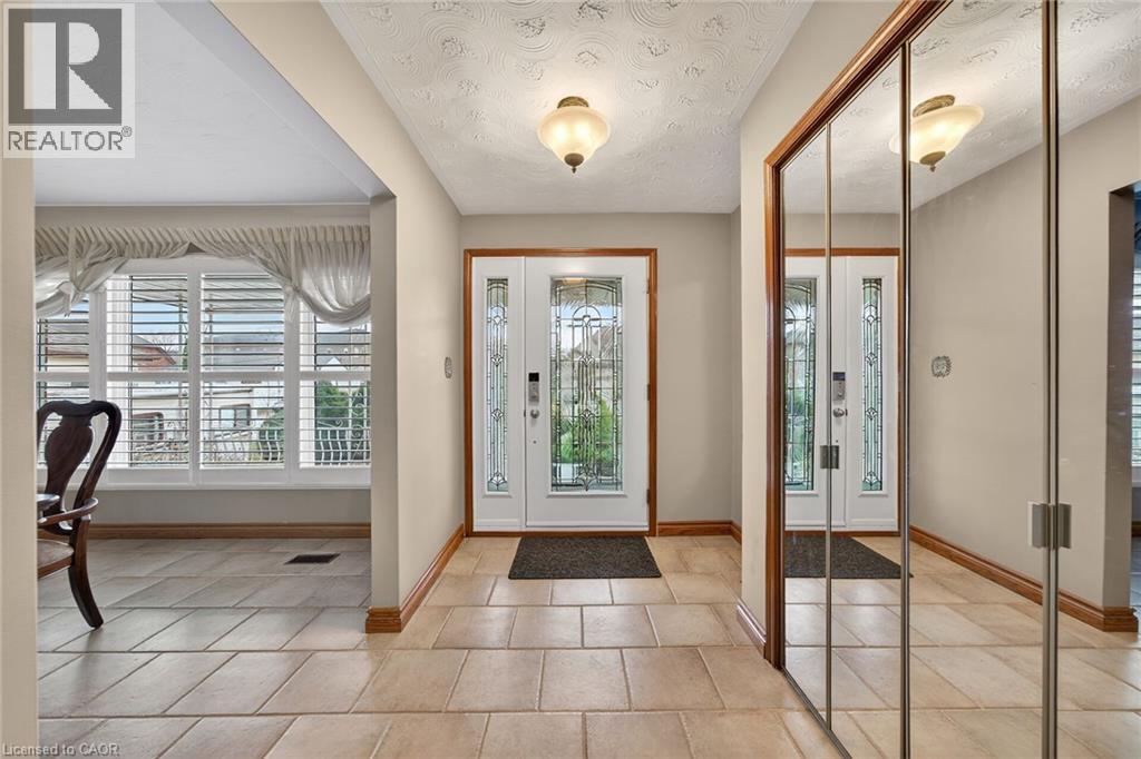 369 Federal Street, Stoney Creek, Ontario  L8E 2B6 - Photo 5 - 40790430