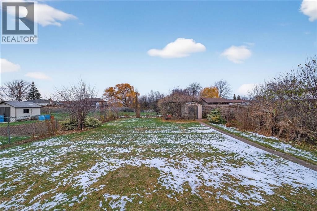 369 Federal Street, Stoney Creek, Ontario  L8E 2B6 - Photo 45 - 40790430