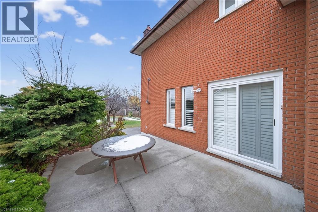 369 Federal Street, Stoney Creek, Ontario  L8E 2B6 - Photo 39 - 40790430