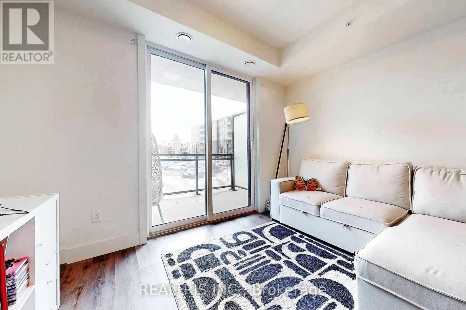 203 - 103 Roger Street, Waterloo, Ontario  N2J 0G2 - Photo 12 - X12772080