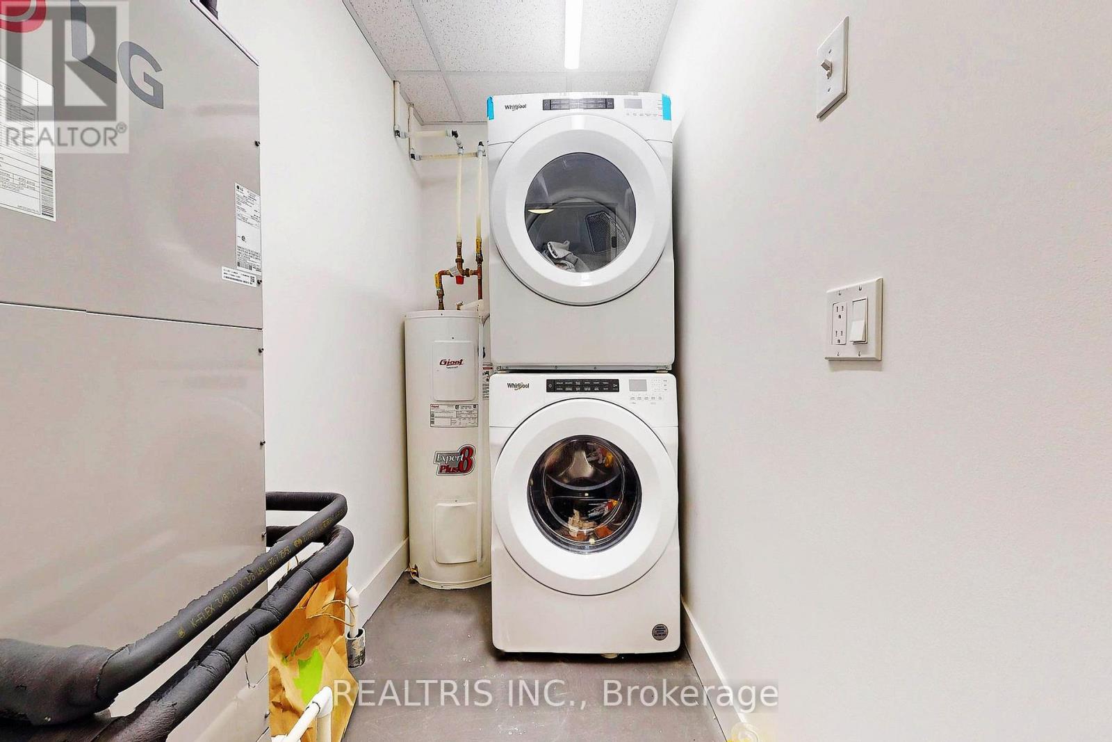 203 - 103 Roger Street, Waterloo, Ontario  N2J 0G2 - Photo 27 - X12772080