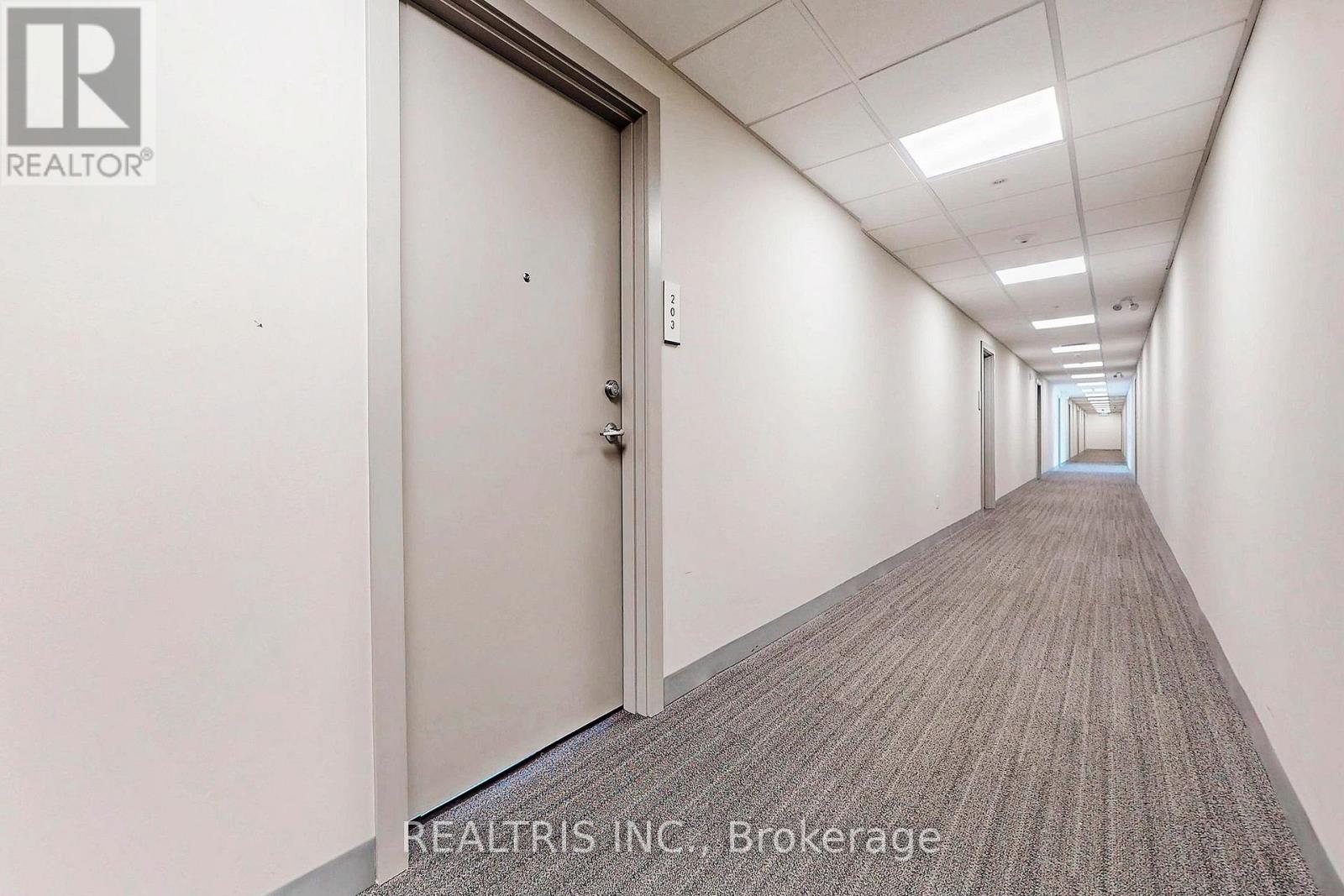 203 - 103 Roger Street, Waterloo, Ontario  N2J 0G2 - Photo 7 - X12772080