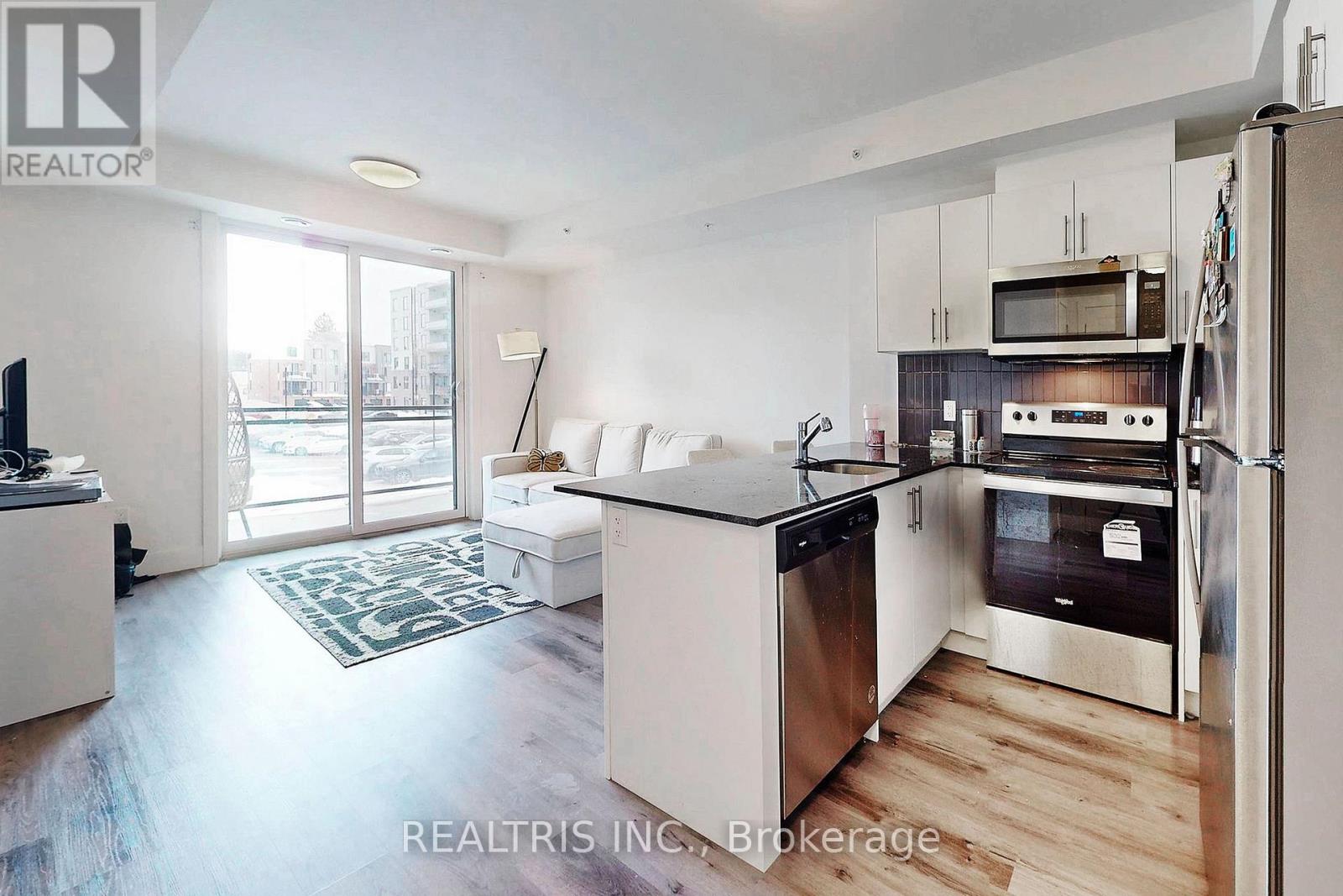 203 - 103 Roger Street, Waterloo, Ontario  N2J 0G2 - Photo 8 - X12772080