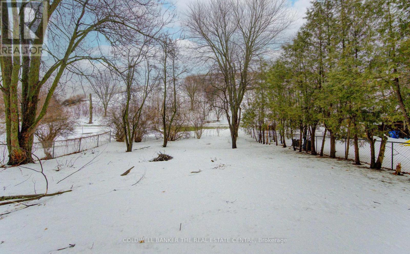 98 Shea Crescent, Kitchener, Ontario  N2E 1E8 - Photo 23 - X12772090