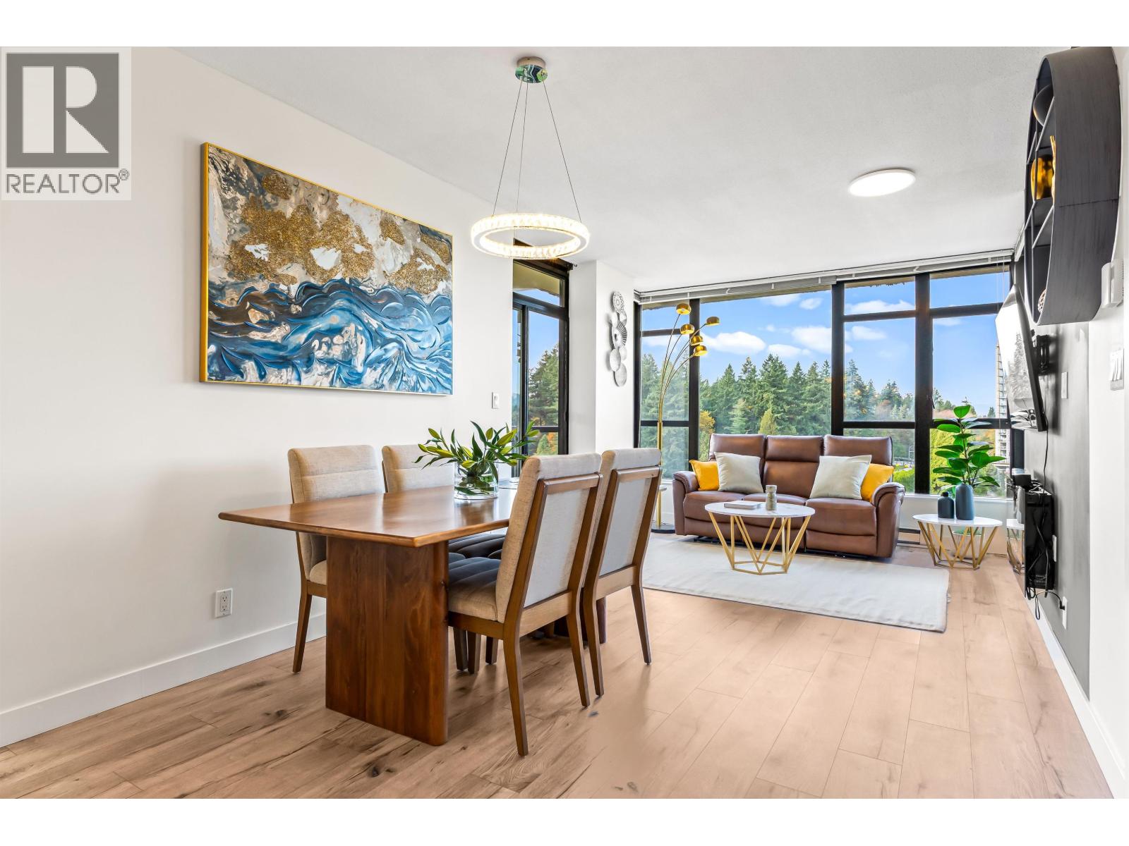 1701 15 E Royal Avenue, New Westminster, British Columbia  V3L 0A9 - Photo 2 - R3079334