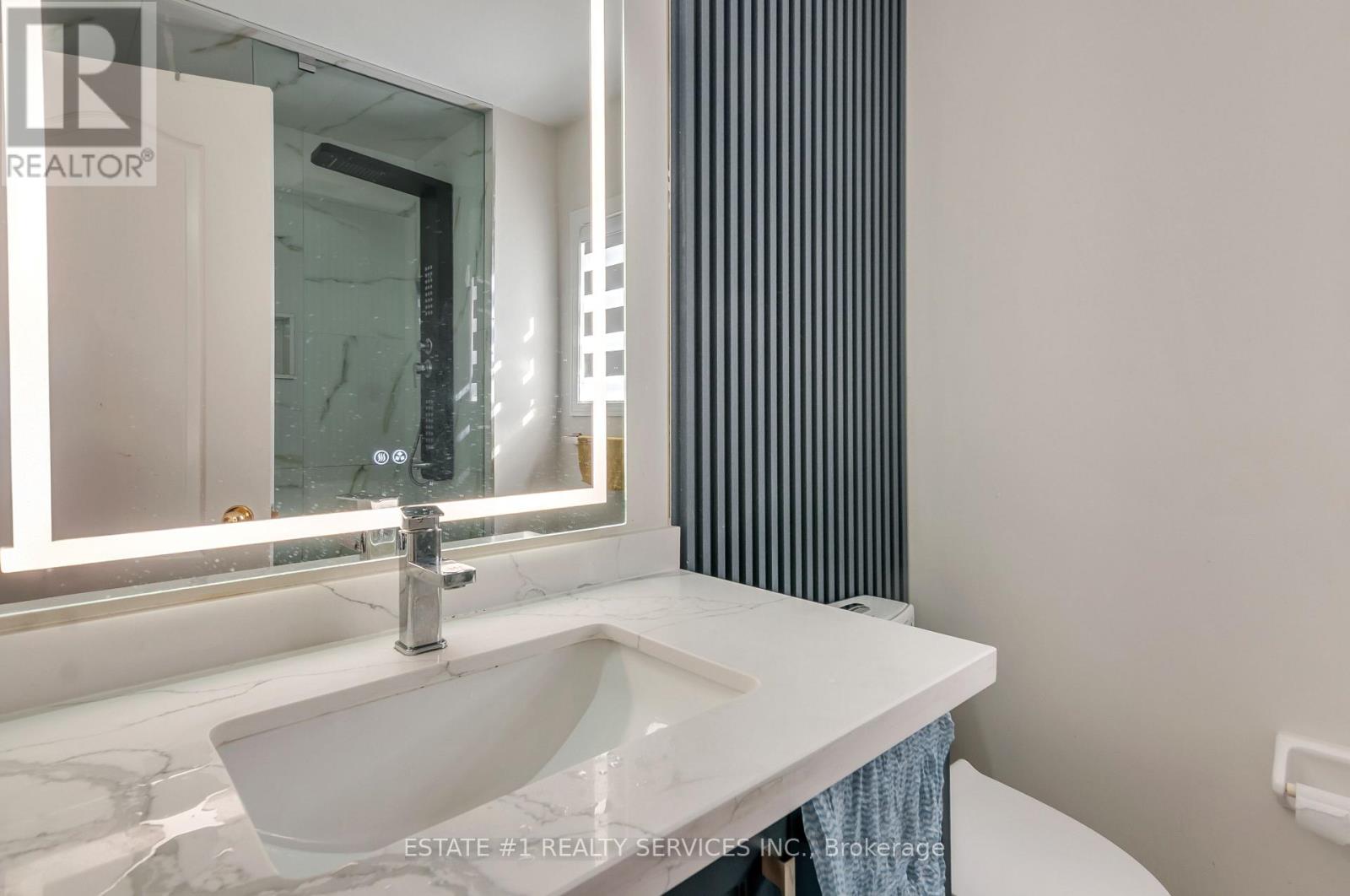 63 Tideland Drive, Brampton (Fletcher's Meadow), Ontario  L7A 2W1 - Photo 19 - W12768458