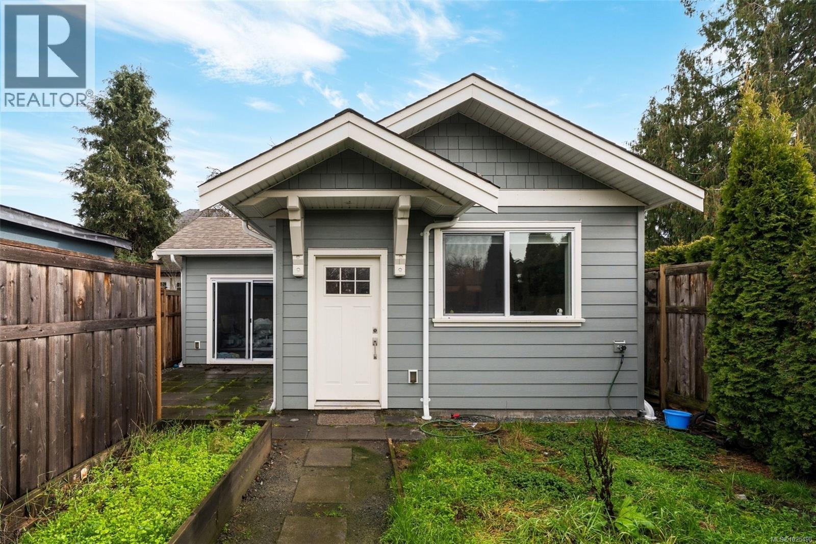 1707 Albert Ave, Victoria, British Columbia  V8R 1Y9 - Photo 17 - 1025498