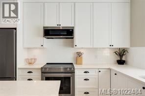 3 10480 Resthaven Dr, Sidney, British Columbia  V8L 3H7 - Photo 9 - 1022484