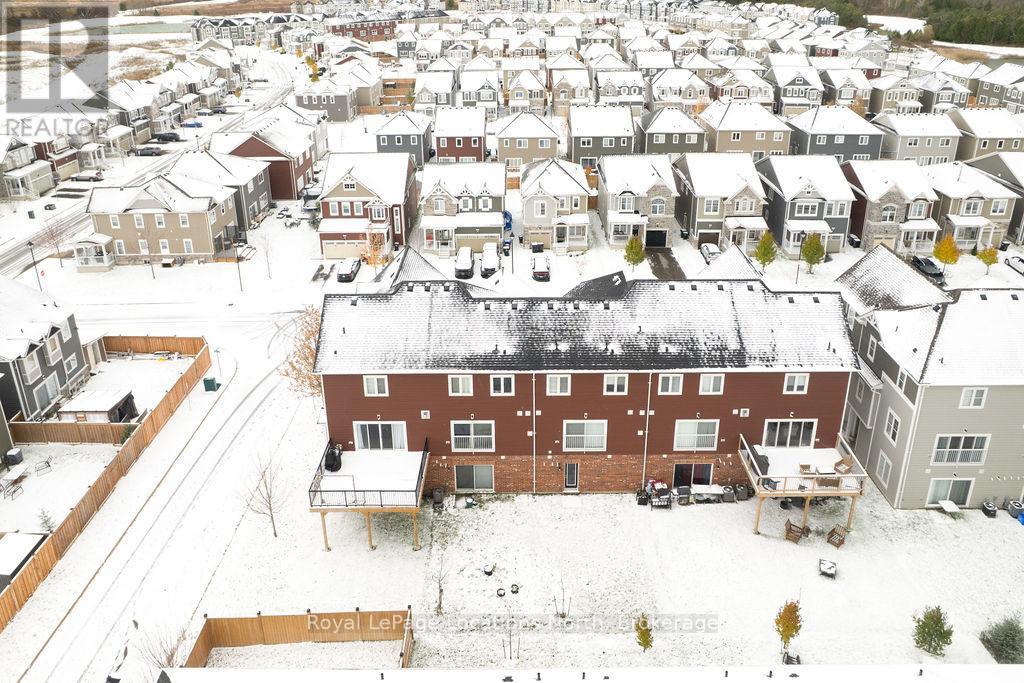 29 Dunes Drive, Wasaga Beach, Ontario L9Z 0J1 - Photo 11 - S12755820