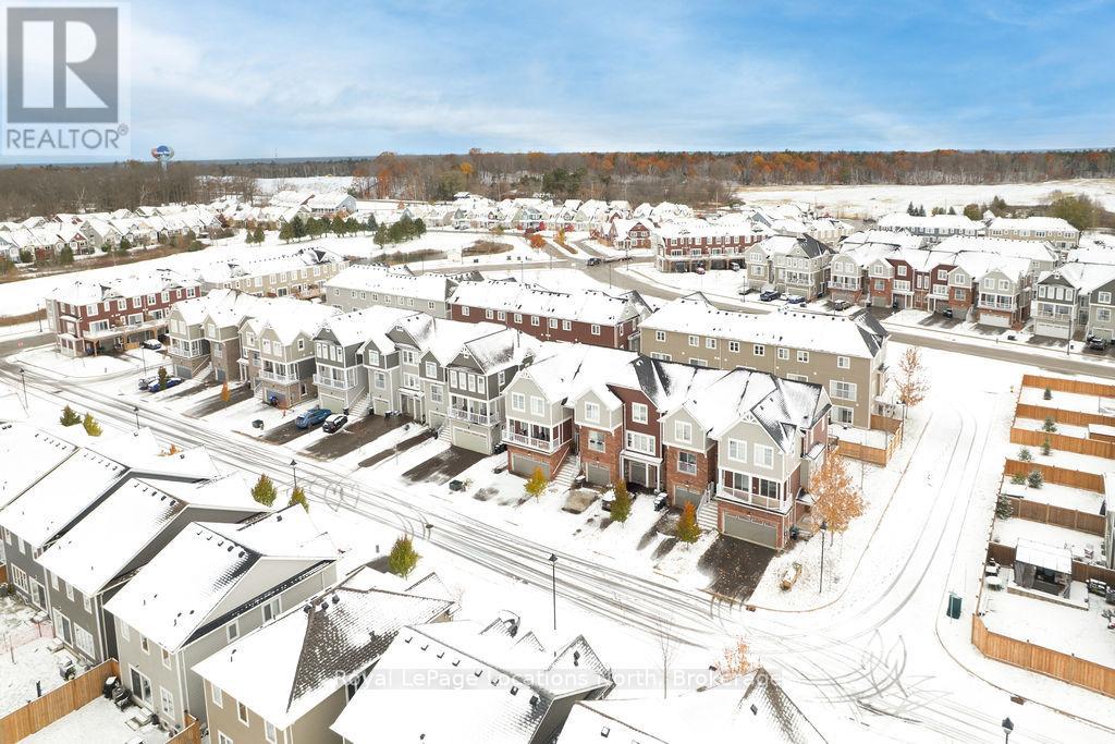 29 Dunes Drive, Wasaga Beach, Ontario L9Z 0J1 - Photo 12 - S12755820