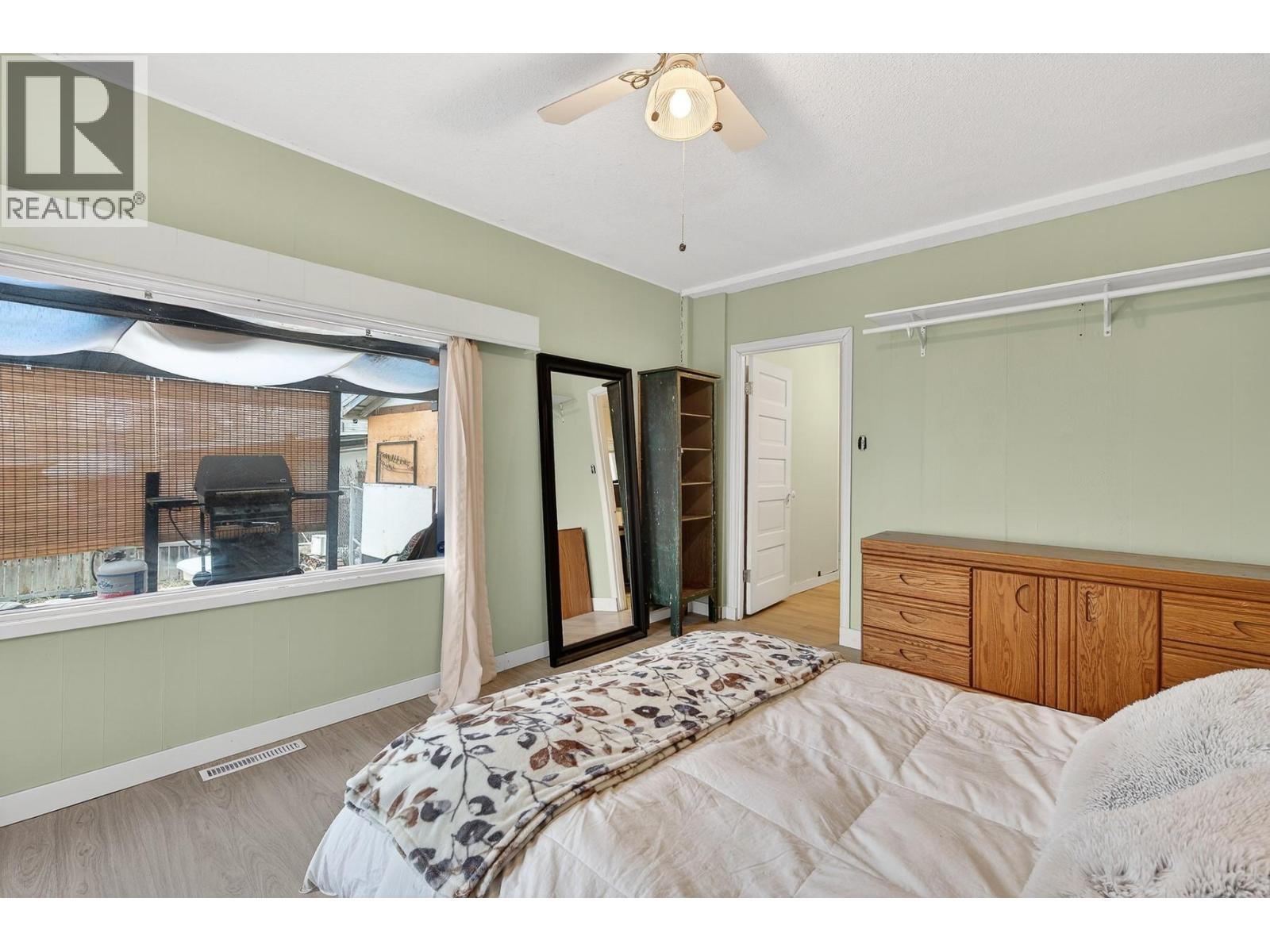 2004 33 Street, Vernon, British Columbia  V1T 5R6 - Photo 16 - 10374913