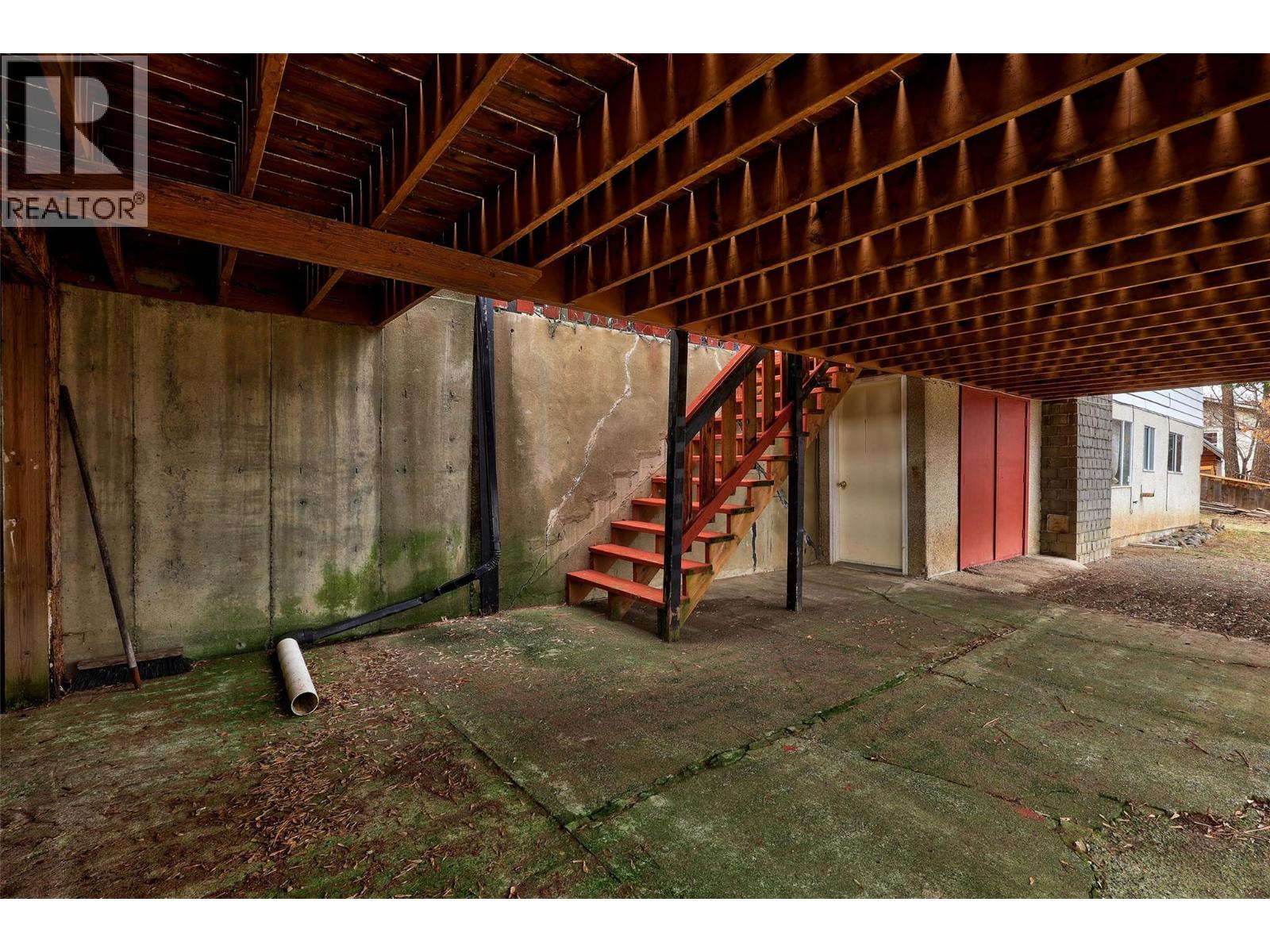 1398 Crestwood Drive, Kamloops, British Columbia  V2C 5H2 - Photo 32 - 10374711