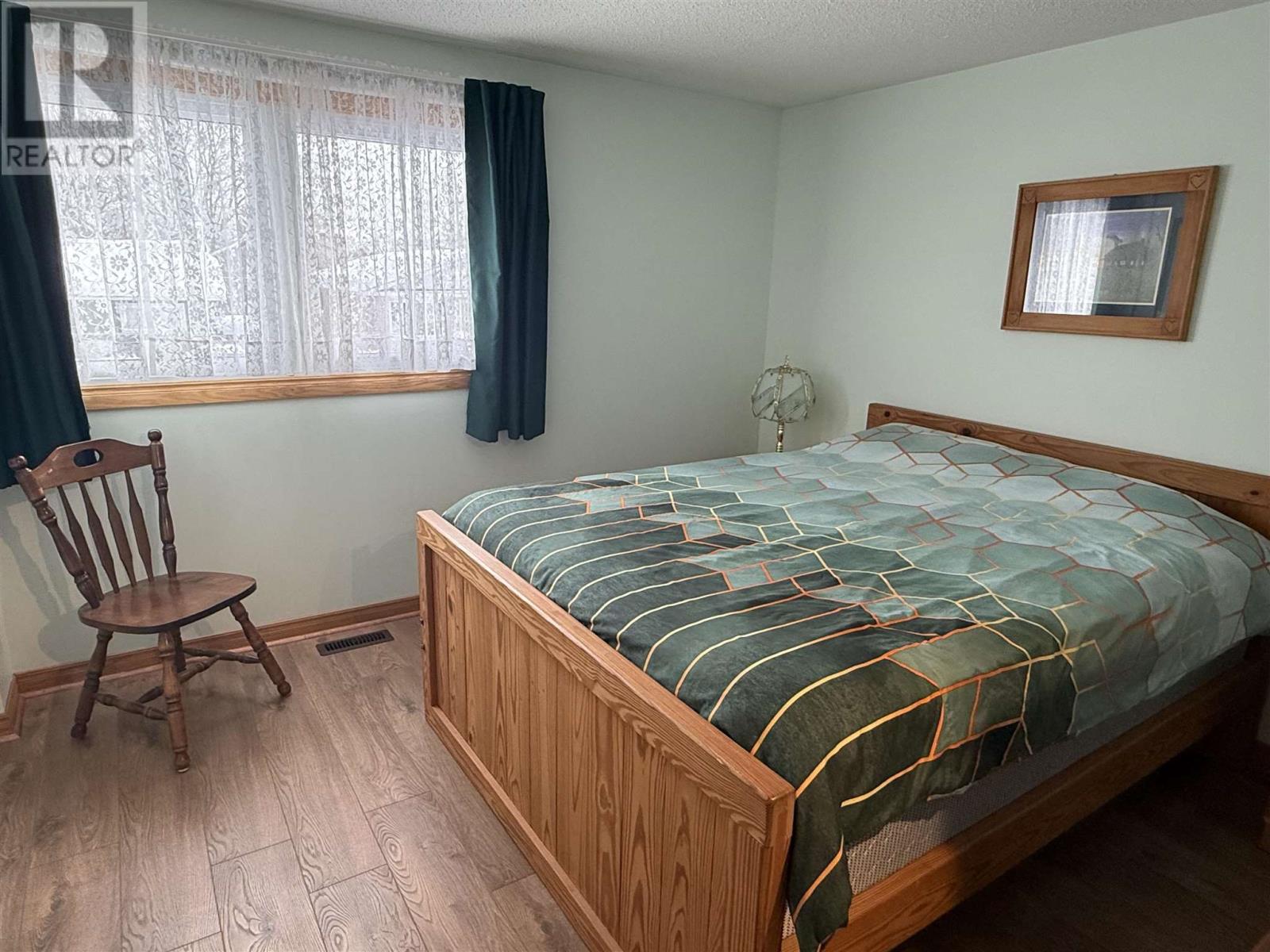 30 Axmith Ave, Elliot Lake, Ontario  P5A 1B7 - Photo 33 - SM260186