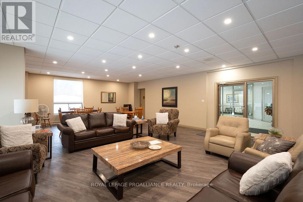 806 - 344 Front St Street, Belleville, Ontario  K8N 5M4 - Photo 23 - X12772306