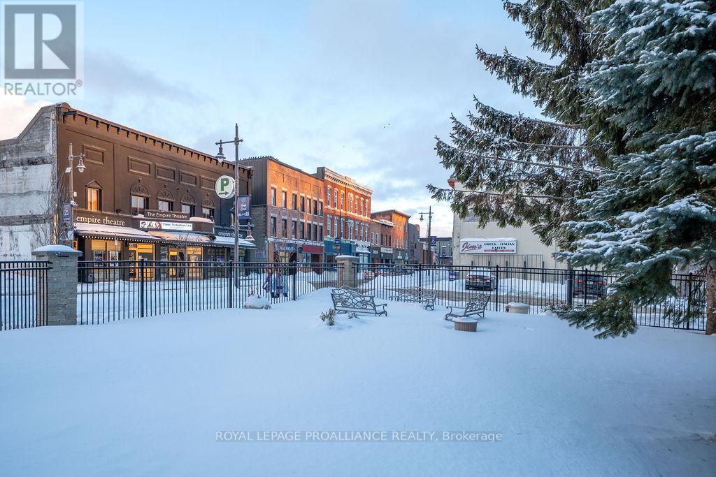806 - 344 Front St Street, Belleville, Ontario  K8N 5M4 - Photo 26 - X12772306