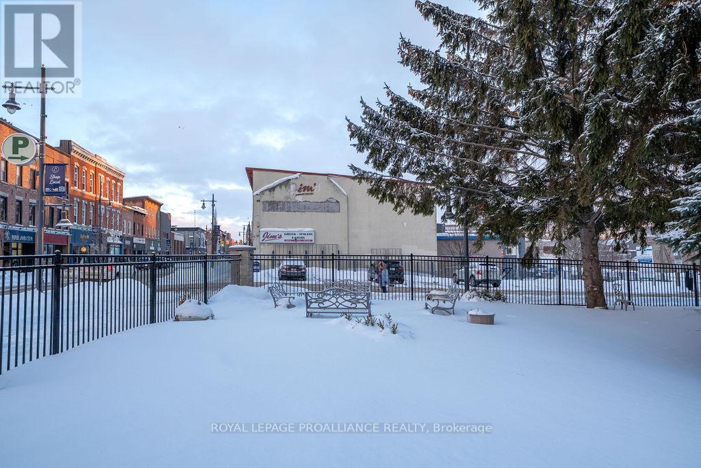 806 - 344 Front St Street, Belleville, Ontario  K8N 5M4 - Photo 27 - X12772306