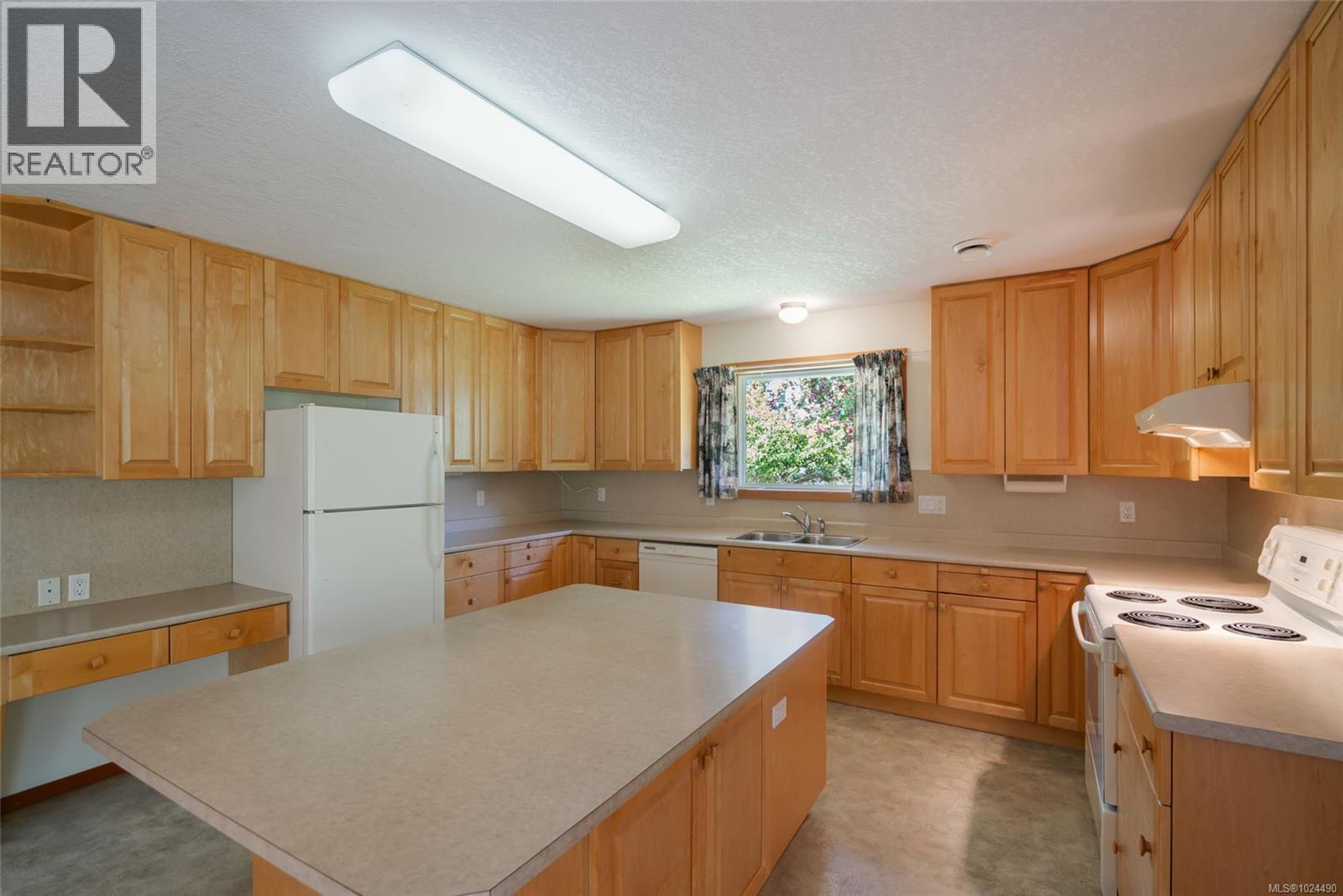 321 Mill Rd, Qualicum Beach, British Columbia  V9K 1J1 - Photo 15 - 1024490