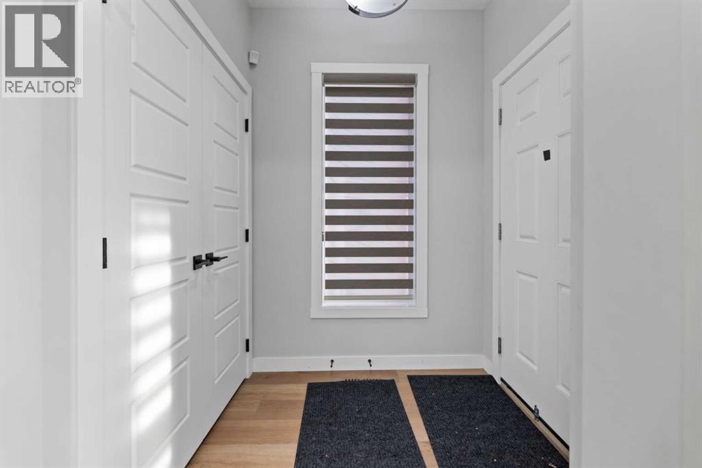 149 Corner Ridge Mews Ne, Calgary, Alberta  T3J 1X5 - Photo 5 - A2272649