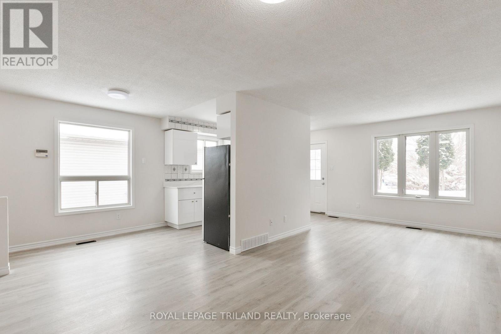 959 Prosperity Court, London East, Ontario  N5V 5C7 - Photo 8 - X12772200