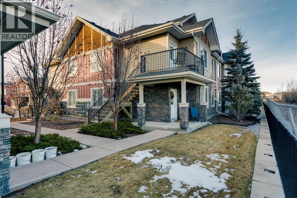 6, 59 West Coach Manor SW, Calgary, Alberta