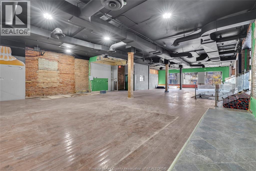 251-271 Ouellette Avenue, Windsor, Ontario  N9A 4H9 - Photo 12 - 26002857
