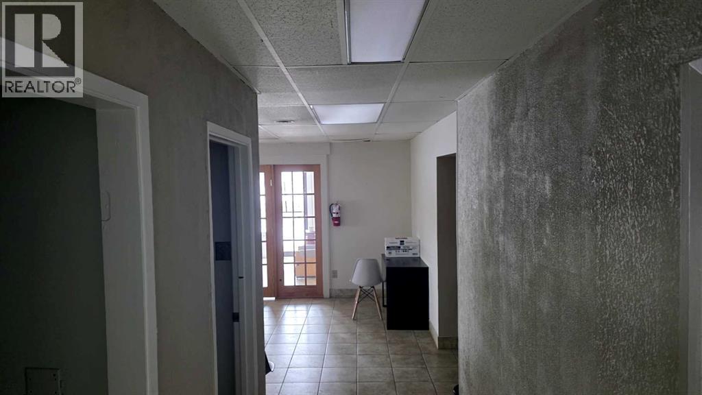 B, 5406 43 Street, Red Deer, Alberta  T4N 1C9 - Photo 12 - A2285021