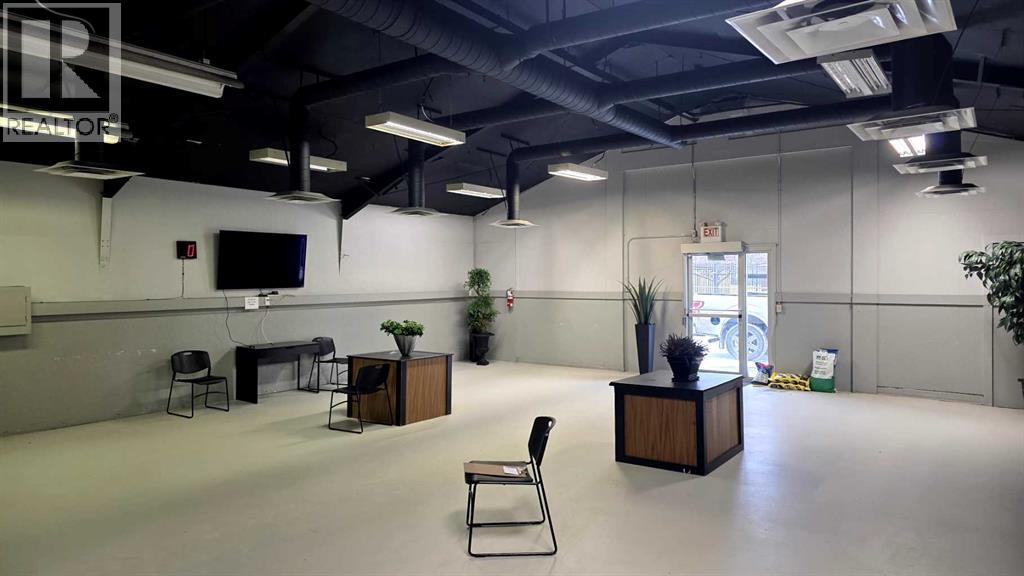 B, 5406 43 Street, Red Deer, Alberta  T4N 1C9 - Photo 4 - A2285021