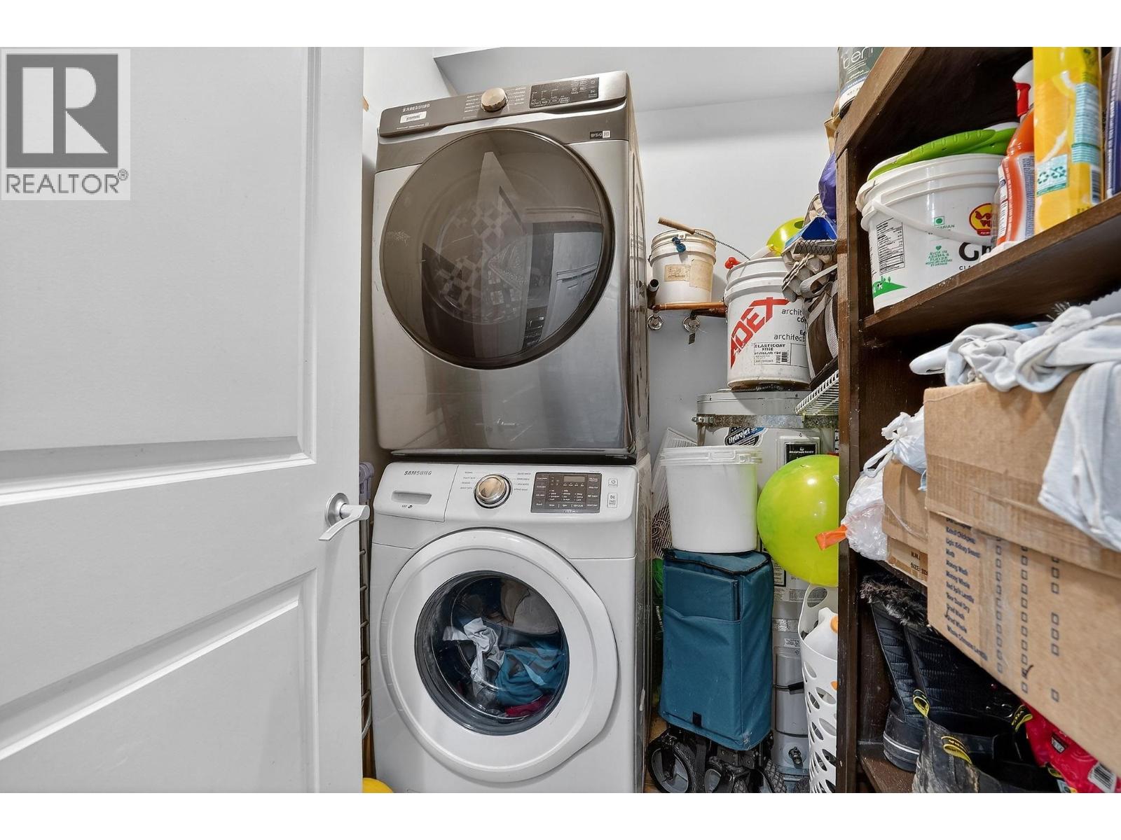 404 22858 Lougheed Highway, Maple Ridge, British Columbia  V2X 2V6 - Photo 18 - R3086879