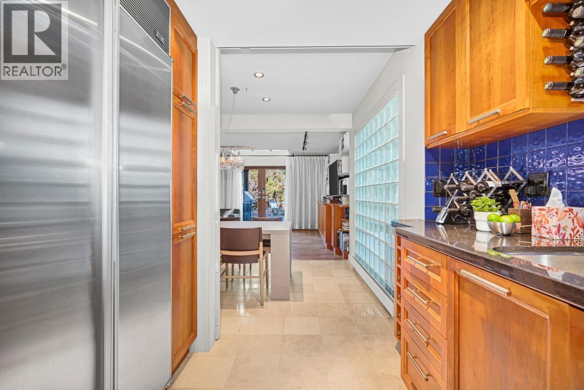 3450 W 8th Avenue, Vancouver, British Columbia  V6R 1Y5 - Photo 11 - R3087836