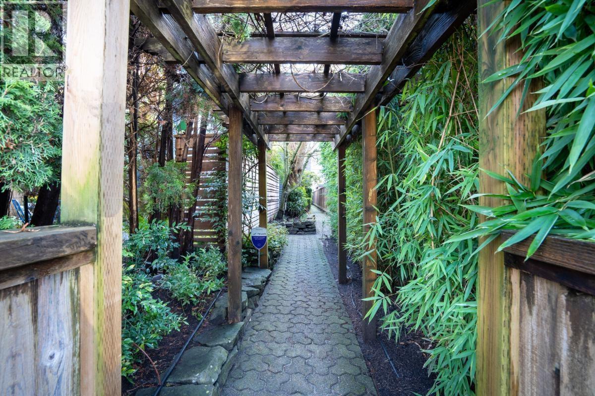 3450 W 8th Avenue, Vancouver, British Columbia  V6R 1Y5 - Photo 4 - R3087836